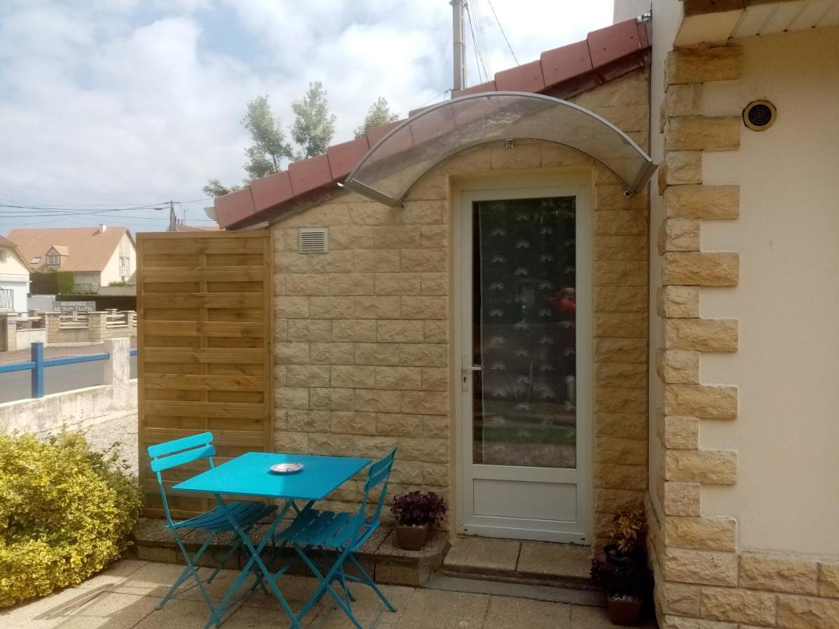 مبيت وإفطار ميرفيل-فرانسفيل بلاج Chez Gigi المظهر الخارجي الصورة
